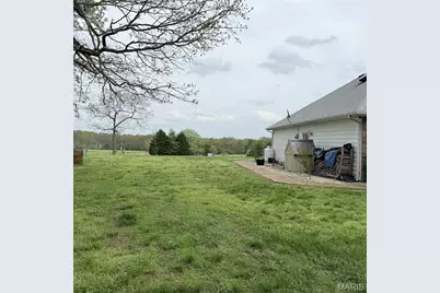 24306 Parade Drive, Lebanon, MO 65536 - Photo 11