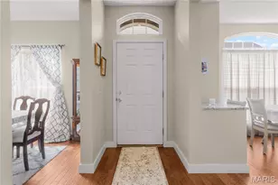 5546 Aberdour Ln, Oakville, MO 63129 - Photo 5