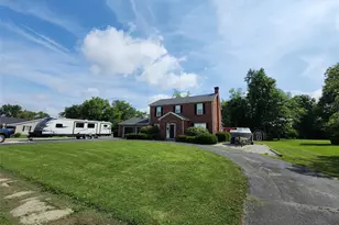 402 S Walker St, Montgomery City, MO 63361 - Photo 3