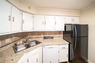 1330 N Sprigg St, Cape Girardeau, MO 63701 - Photo 17