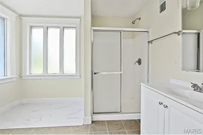 5946 Julian Avenue, Saint Louis, MO 63112 - Photo 25