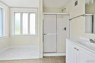 5946 Julian Ave, Saint Louis, MO 63112 - Photo 25