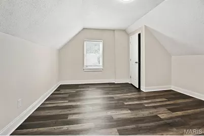 5946 Julian Avenue, Saint Louis, MO 63112 - Photo 23