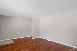 1736 Keelen Dr, Saint Louis, MO 63136 - Photo 15