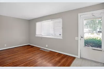 1736 Keelen Drive, Saint Louis, MO 63136 - Photo 7