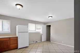 1736 Keelen Dr, Saint Louis, MO 63136 - Photo 9