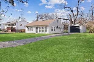 11893 Bridgevale Ave, Saint Louis, MO 63138 - Photo 1