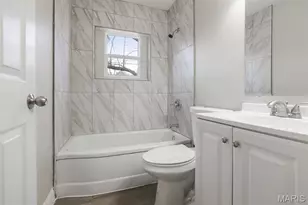11893 Bridgevale Ave, Saint Louis, MO 63138 - Photo 5