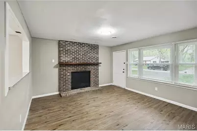 12019 Krenning Lane, Saint Louis, MO 63138 - Photo 3