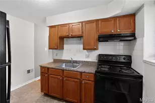 6929 Roland Blvd, Saint Louis, MO 63121 - Photo 13