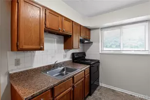 6929 Roland Blvd, Saint Louis, MO 63121 - Photo 15