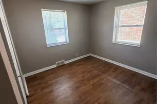 6929 Roland Blvd, Saint Louis, MO 63121 - Photo 7