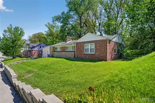 4334 Nelson Dr, Saint Louis, MO 63121 - Photo 7