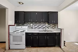 4334 Nelson Dr, Saint Louis, MO 63121 - Photo 17