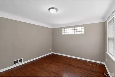 7525 Chandler Avenue, Saint Louis, MO 63136 - Photo 11