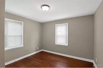 7525 Chandler Avenue, Saint Louis, MO 63136 - Photo 9