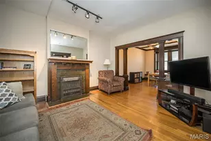 3528 Kingsland Ct, Saint Louis, MO 63111 - Photo 7
