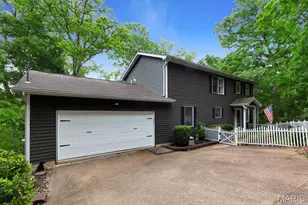 1840 Prince John Ct, Lake Sherwood, MO 63357 - Photo 3