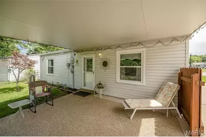 12167 Parkwood Place, Maryland Heights, MO 63043 - Photo 29