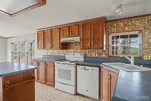 24249 Township Line Rd, Warrenton, MO 63383 - Photo 15