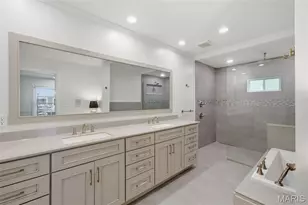 1721 Kenmont Rd, Ladue, MO 63124 - Photo 25