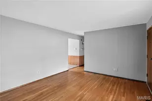 1742 Bradshaw Dr, Saint Louis, MO 63136 - Photo 5