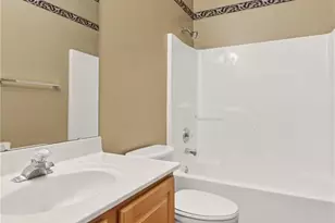5604 Hillcamp Ct, Saint Louis, MO 63128 - Photo 15