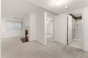 5604 Hillcamp Ct, Saint Louis, MO 63128 - Photo 25