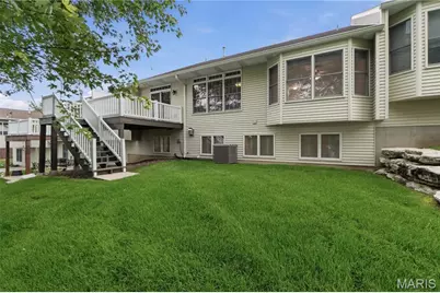 5604 Hillcamp Court, Saint Louis, MO 63128 - Photo 41