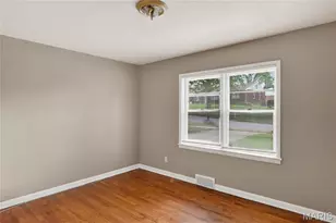9466 Adler Ave, Saint Louis, MO 63137 - Photo 11