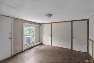 9466 Adler Ave, Saint Louis, MO 63137 - Photo 15