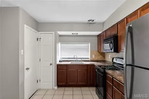 9466 Adler Ave, Saint Louis, MO 63137 - Photo 23