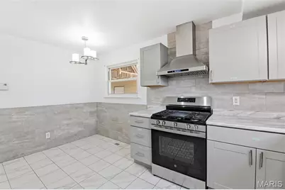 880 Fifth Plaza, Florissant, MO 63031 - Photo 13