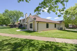 5539 Duchesne Parque Dr, Saint Louis, MO 63128 - Photo 35