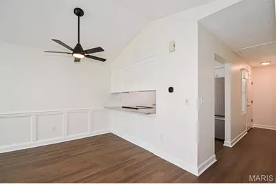 5539 Duchesne Parque Drive, Saint Louis, MO 63128 - Photo 9