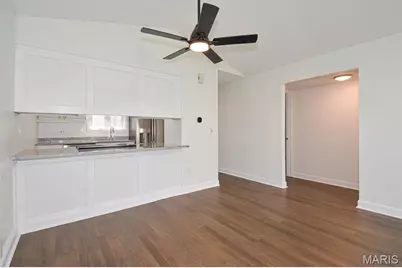 5539 Duchesne Parque Drive, Saint Louis, MO 63128 - Photo 11