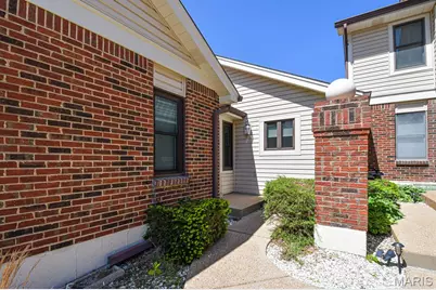 5539 Duchesne Parque Drive, Saint Louis, MO 63128 - Photo 3