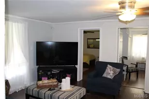 5909 Annex Ct, Normandy, MO 63135 - Photo 17