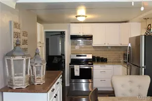 5909 Annex Ct, Normandy, MO 63135 - Photo 7