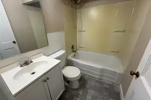 305 Mueller Ave, Saint Louis, MO 63135 - Photo 3