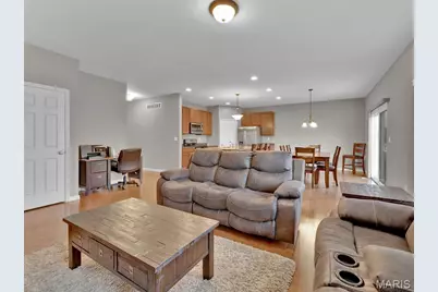 539 Crystal Stream Drive, Wentzville, MO 63385 - Photo 5