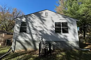 116 Grether Ave, Saint Louis, MO 63135 - Photo 11