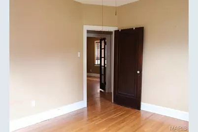 6406 Woodbine Court, Saint Louis, MO 63109 - Photo 11