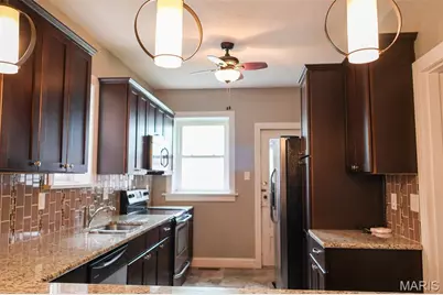 6406 Woodbine Court, Saint Louis, MO 63109 - Photo 7