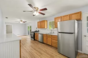201 Heyden Dr, Eureka, MO 63025 - Photo 7