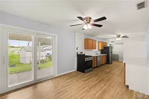 201 Heyden Dr, Eureka, MO 63025 - Photo 5