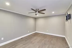 200 S Kirkwood Rd, Kirkwood, MO 63122 - Photo 27