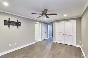 200 S Kirkwood Rd, Kirkwood, MO 63122 - Photo 29