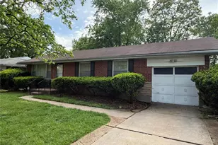 325 Rand Dr, Saint Louis, MO 63135 - Photo 17