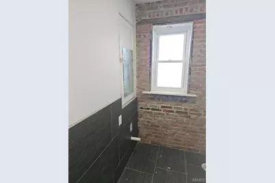 4807 Milentz Avenue, Saint Louis, MO 63116 - Photo 5